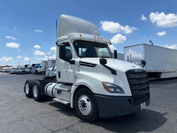 2020 Freightliner Cascadia
