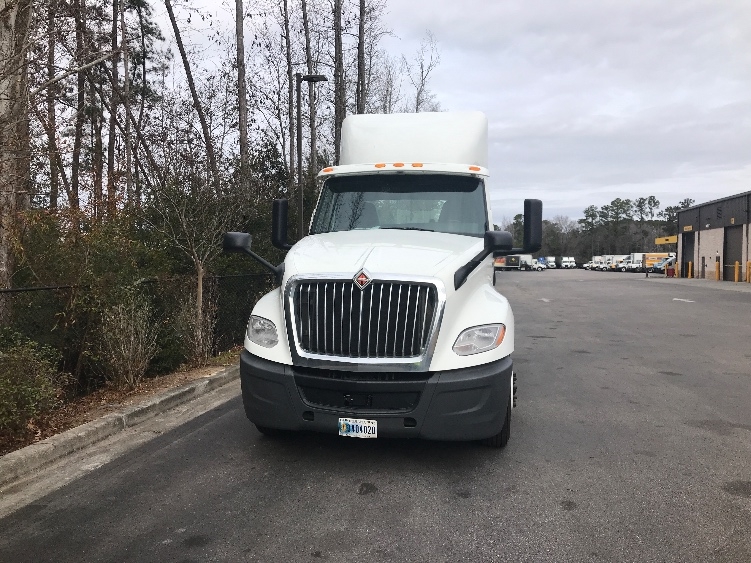 2019 International LT in Ladson, SC — photo 2