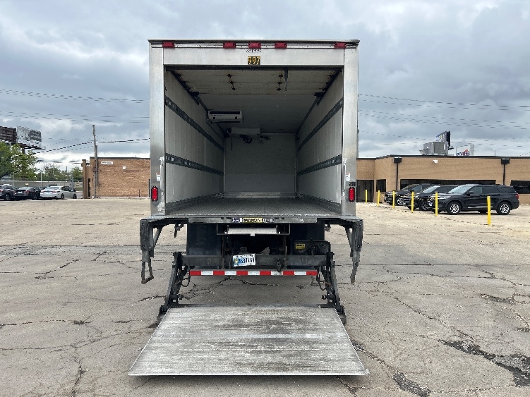 2019 International MV in Chicago (Melrose Park), IL — photo 9