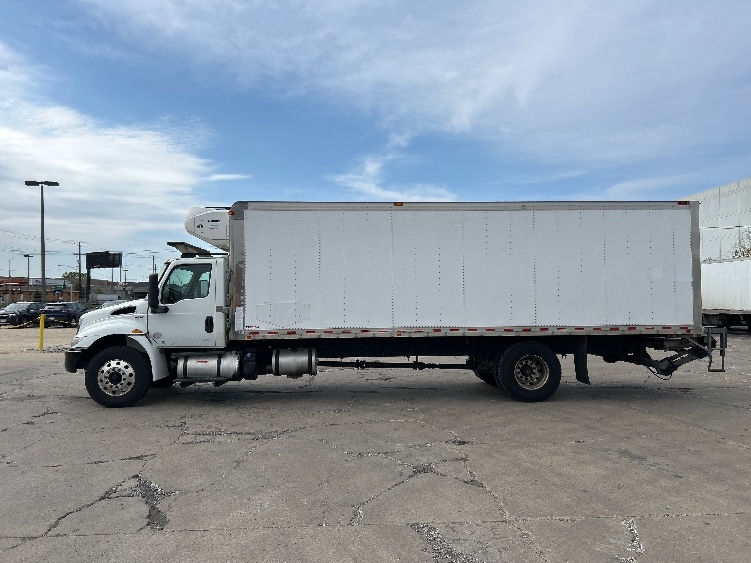 2019 International MV in Chicago (Melrose Park), IL — photo 4