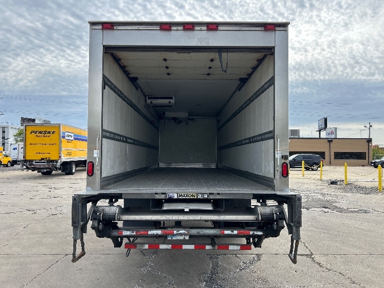 2019 International MV in Chicago (Melrose Park), IL — photo 8
