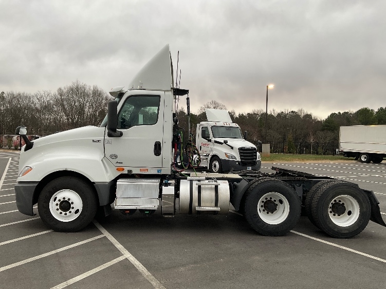 2019 International LT in Concord, NC — photo 4