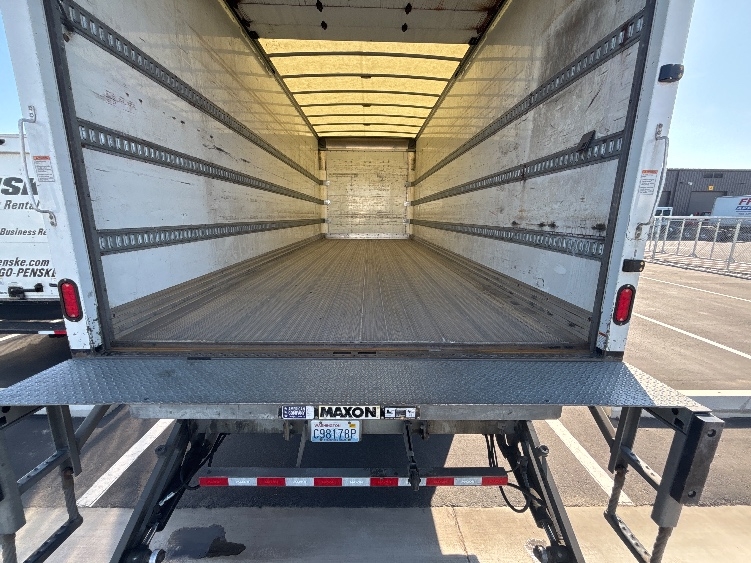 2019 Freightliner M2 106 in Pasco, WA — photo 10