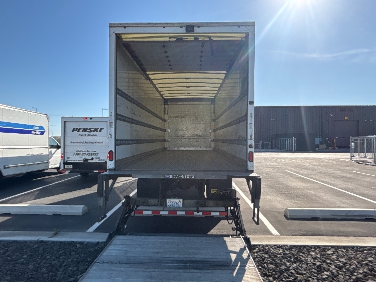 2019 Freightliner M2 106 in Pasco, WA — photo 9