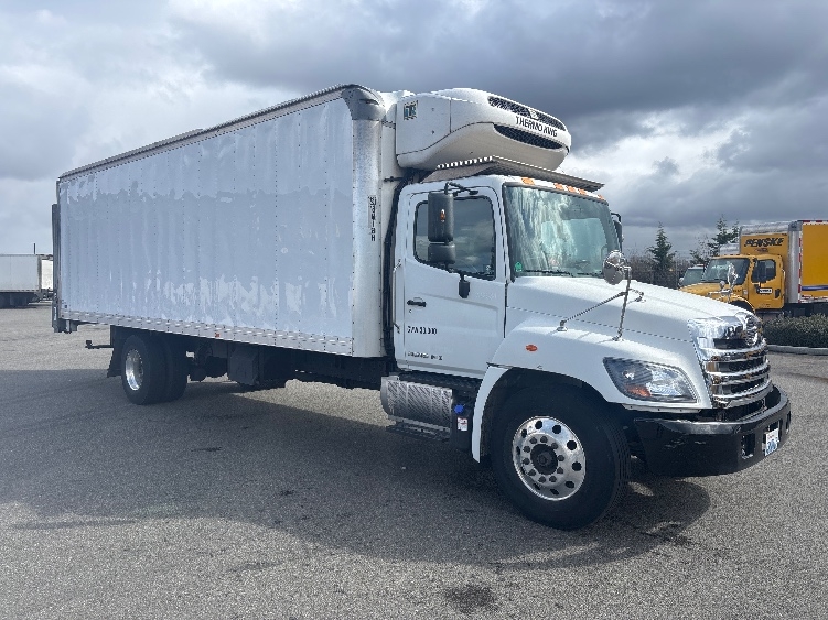 2019 Hino 338