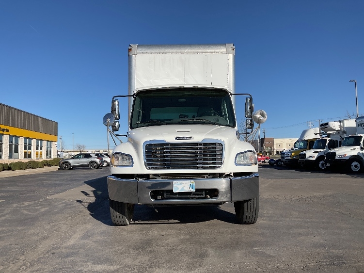 2020 Freightliner eM2 in Oklahoma City, OK — photo 2