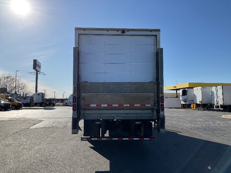 2020 Freightliner eM2 in Oklahoma City, OK — photo 7