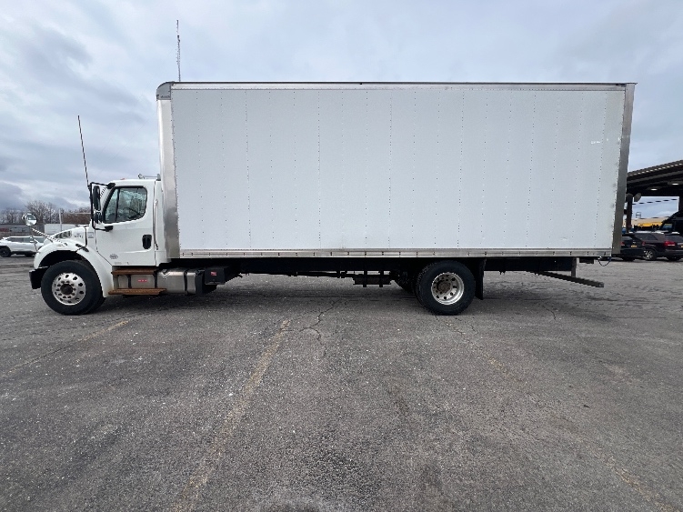 2020 Freightliner M2 106 in Rochester, NY — photo 4
