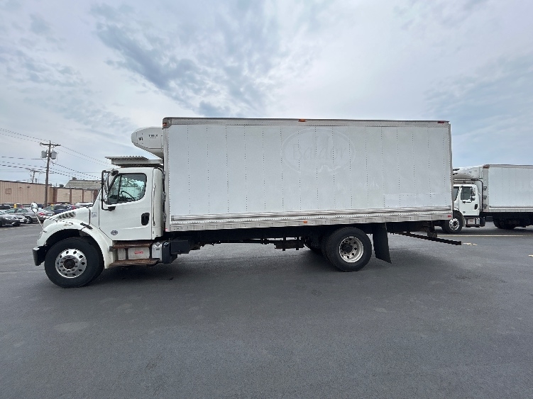 2020 Freightliner M2 106 in Braintree, MA — photo 4