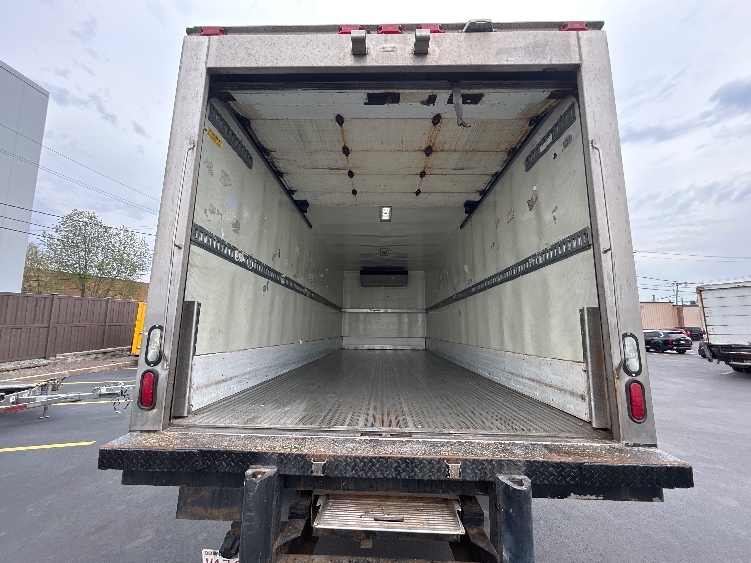 2020 Freightliner M2 106 in Braintree, MA — photo 8