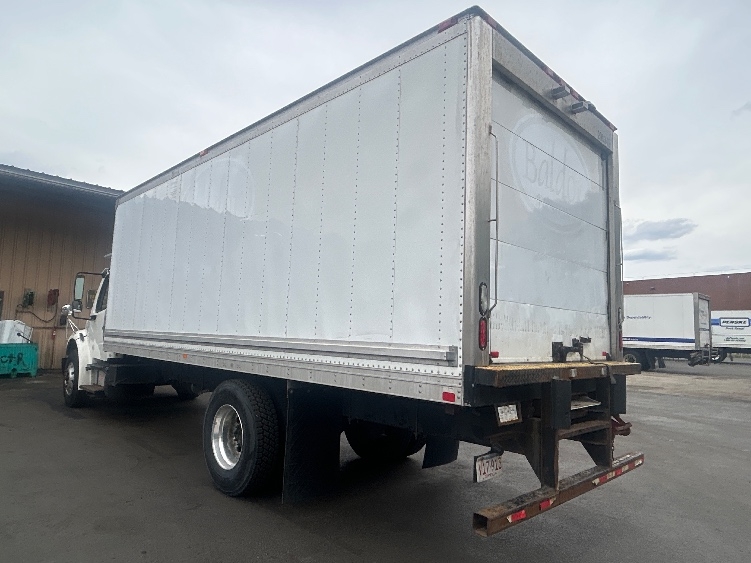 2020 Freightliner eM2 in Braintree, MA — photo 6