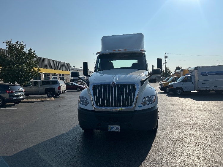 2020 International LT in Milwaukee, WI — photo 2