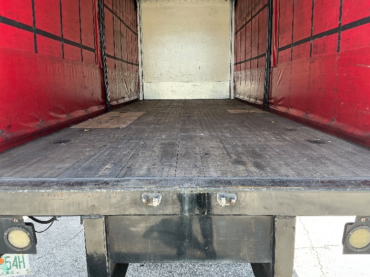 2020 Freightliner eM2 in Medley, FL — photo 8