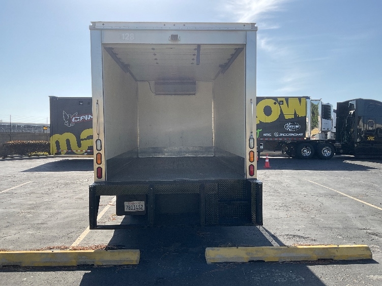 2020 Hino in Torrance, CA — photo 9