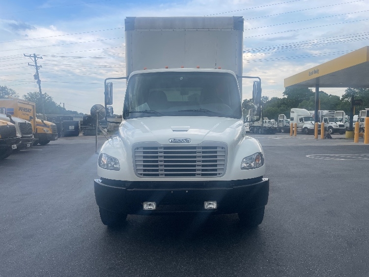 2021 Freightliner eM2 in Spartanburg, SC — photo 2