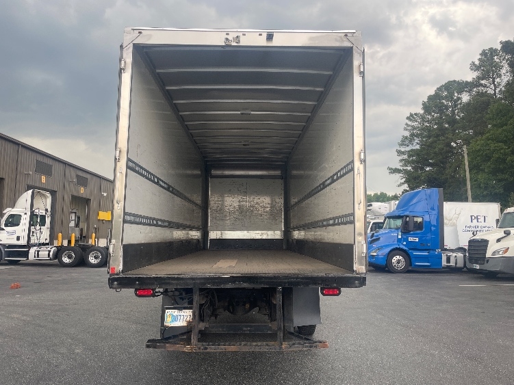 2021 Freightliner eM2 in Spartanburg, SC — photo 8