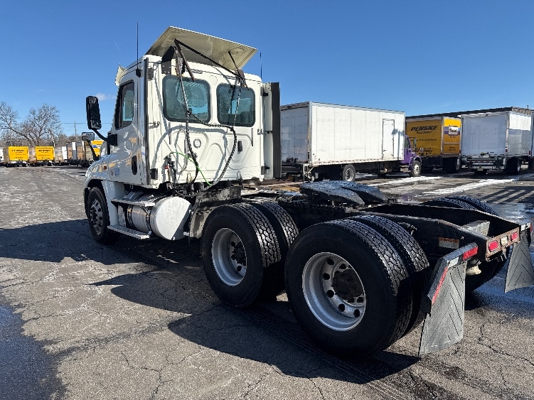 2018 Freightliner in Parsippany, NJ — photo 5