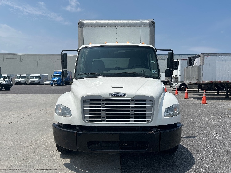 2020 Freightliner M2 106 in Hammond, LA — photo 2
