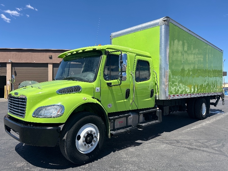 2020 Freightliner eM2 in Las Vegas, NV — photo 3