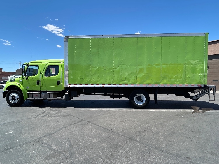 2020 Freightliner eM2 in Las Vegas, NV — photo 4