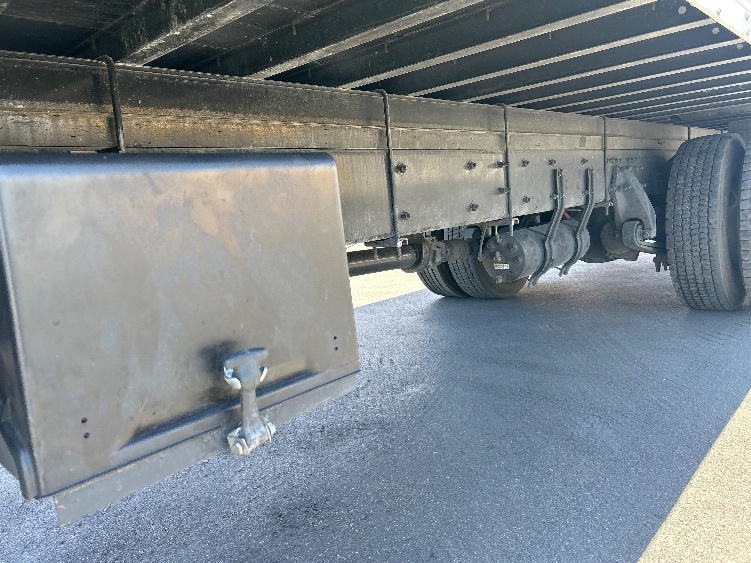 2020 Freightliner eM2 in Las Vegas, NV — photo 5
