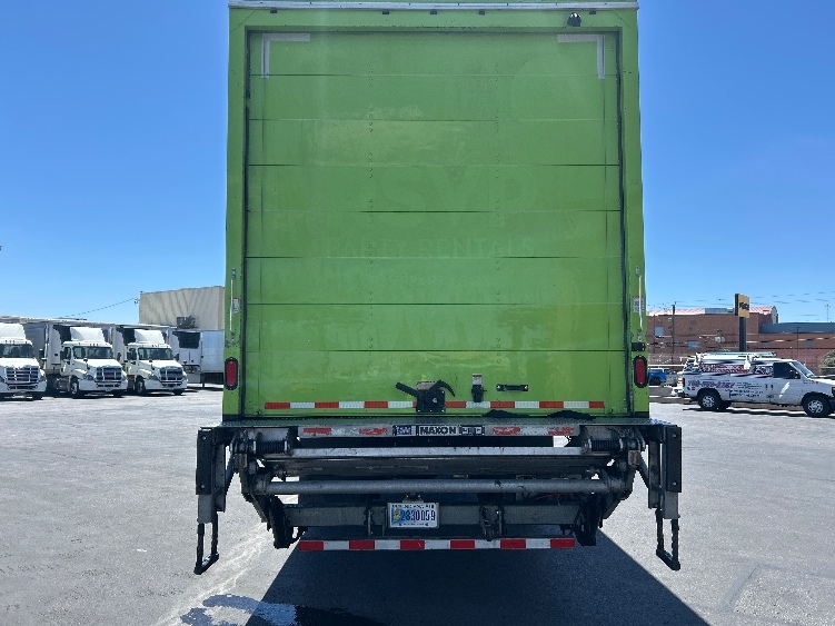 2020 Freightliner eM2 in Las Vegas, NV — photo 7