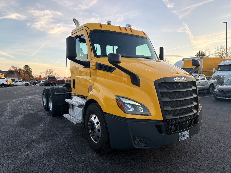 2020 Freightliner Cascadia