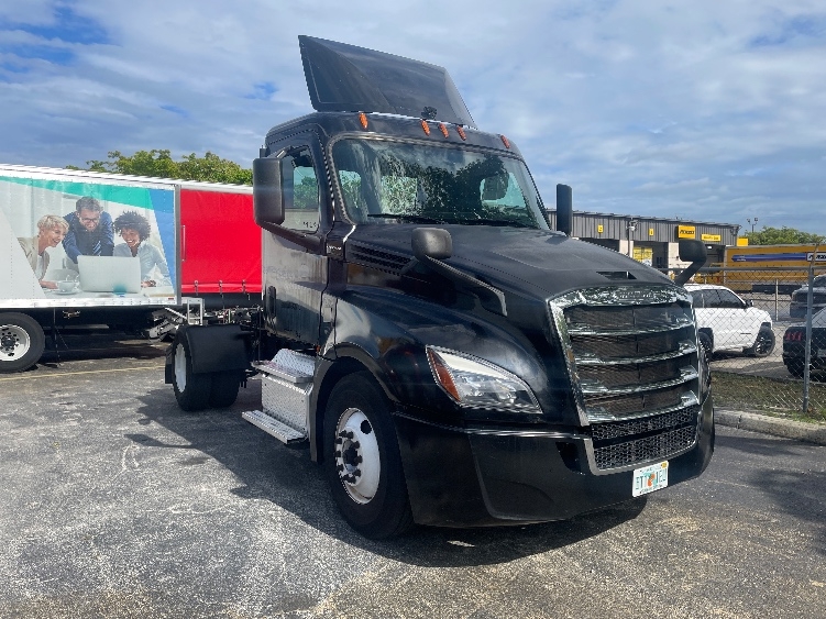 2019 Freightliner Cascadia