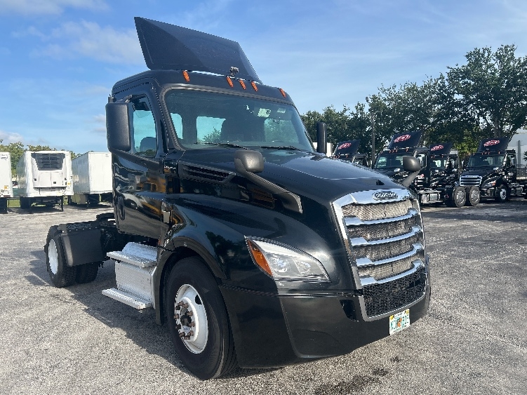 2019 Freightliner Cascadia