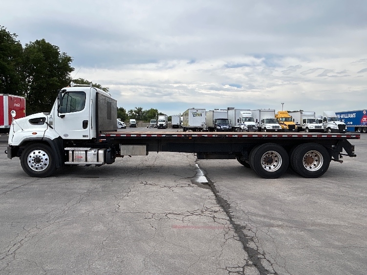 2020 Freightliner 114SD in Tulsa, OK — photo 4