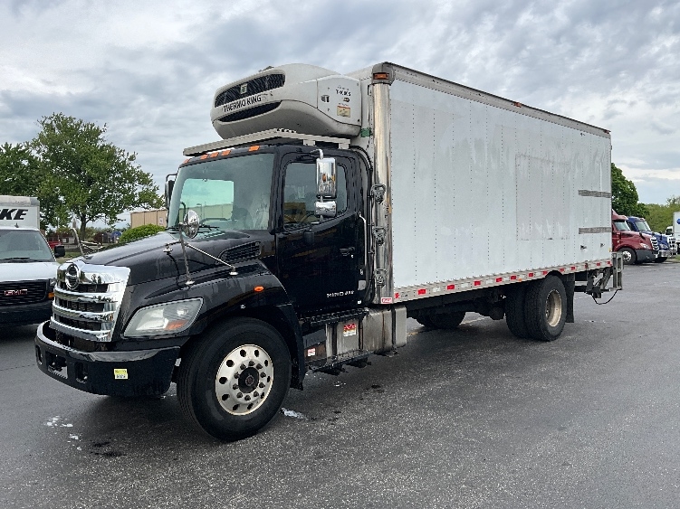 2020 Hino 338 in Swedesboro, NJ — photo 3
