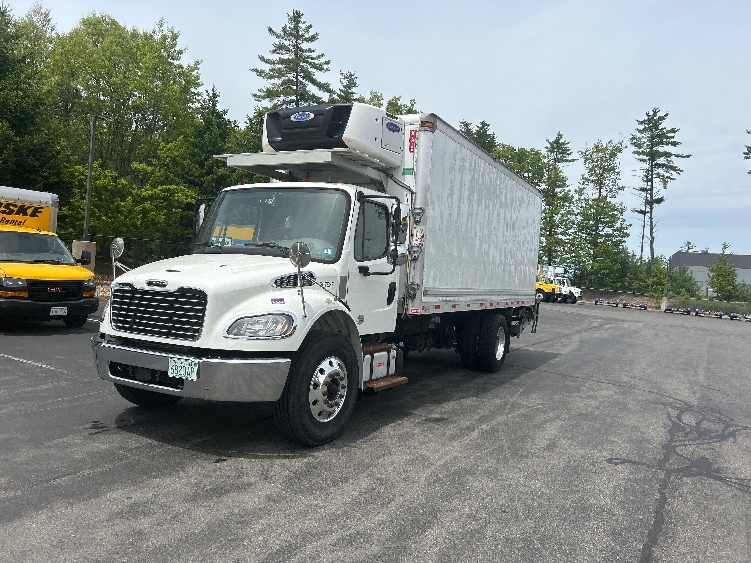 2020 Freightliner eM2 in Londonderry, NH — photo 3