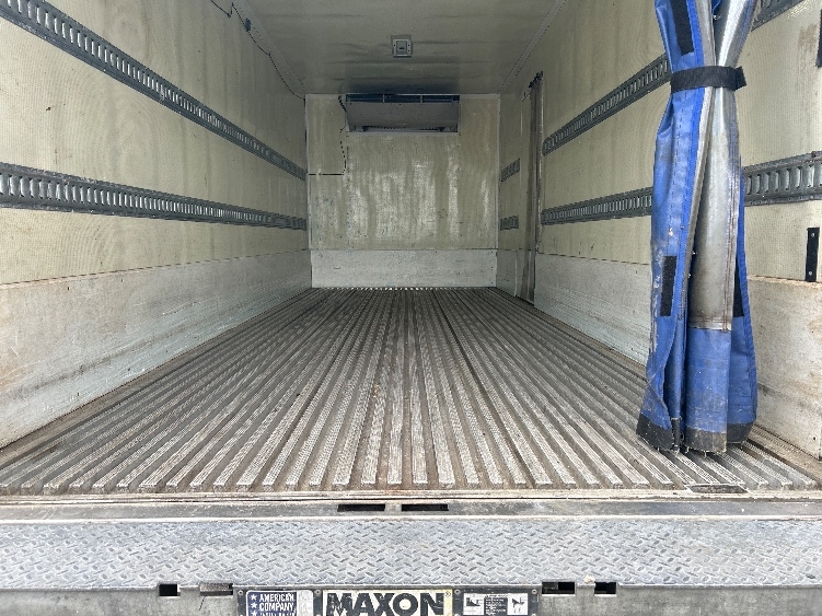 2020 Freightliner eM2 in Londonderry, NH — photo 10