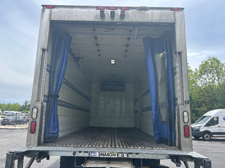 2020 Freightliner eM2 in Londonderry, NH — photo 8