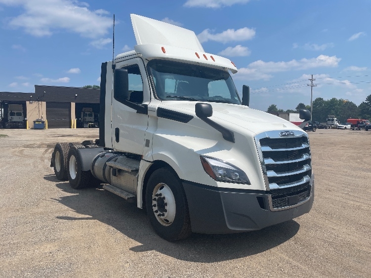 2020 Freightliner Cascadia