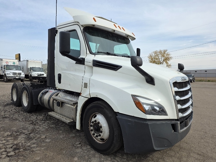 2020 Freightliner Cascadia