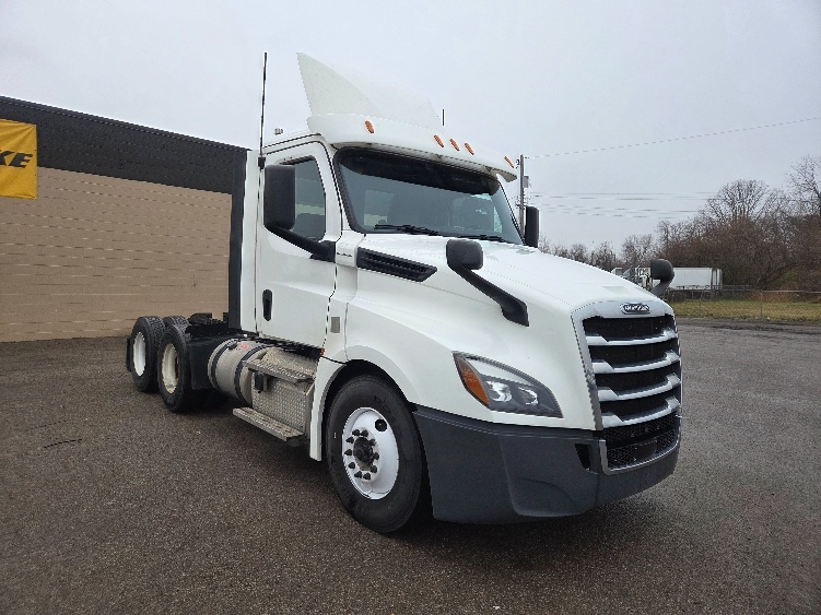 2020 Freightliner Cascadia