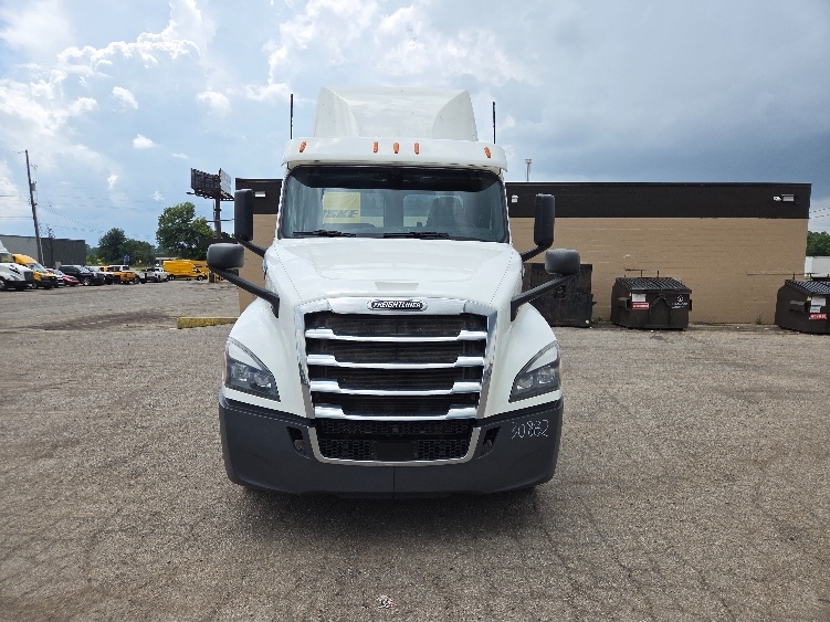 2020 Freightliner in Jackson, MI — photo 2