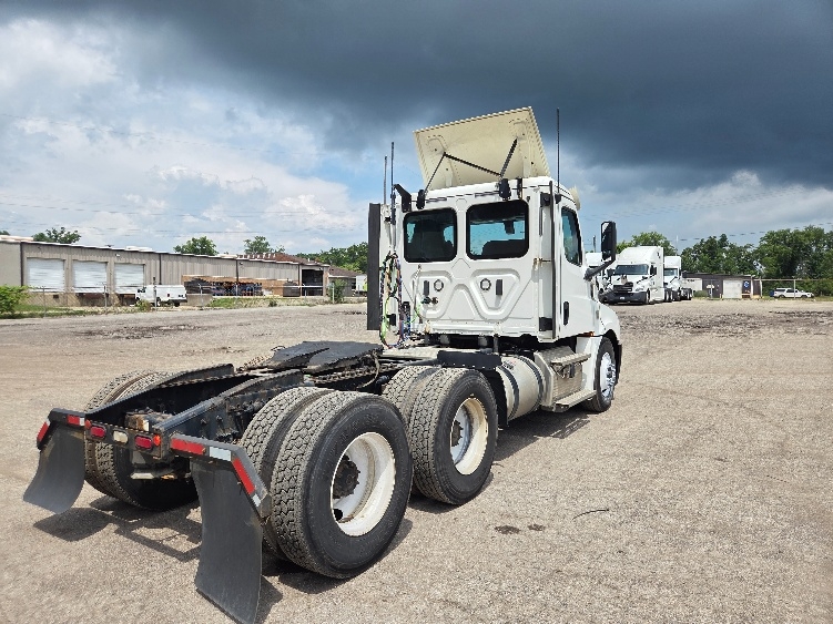 2020 Freightliner in Jackson, MI — photo 7