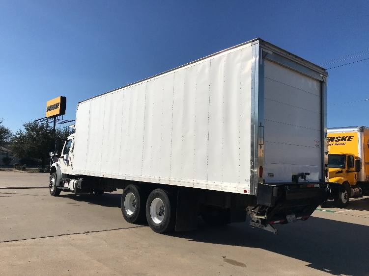2020 Freightliner M2 106 in Katy, TX — photo 6