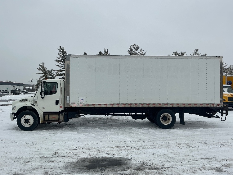 2020 Freightliner eM2 in Dayton, OH — photo 4