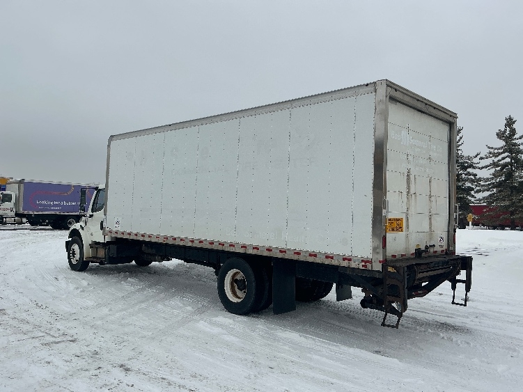 2020 Freightliner eM2 in Dayton, OH — photo 6