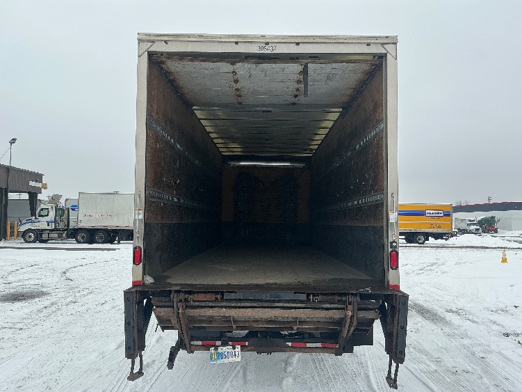 2020 Freightliner eM2 in Dayton, OH — photo 8