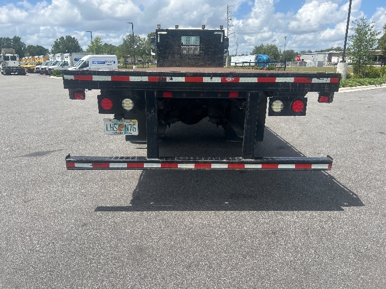 2020 Freightliner eM2 in Ocala, FL — photo 9