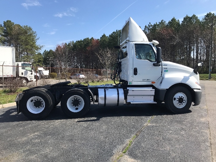 2018 International LT in Newport News, VA — photo 8