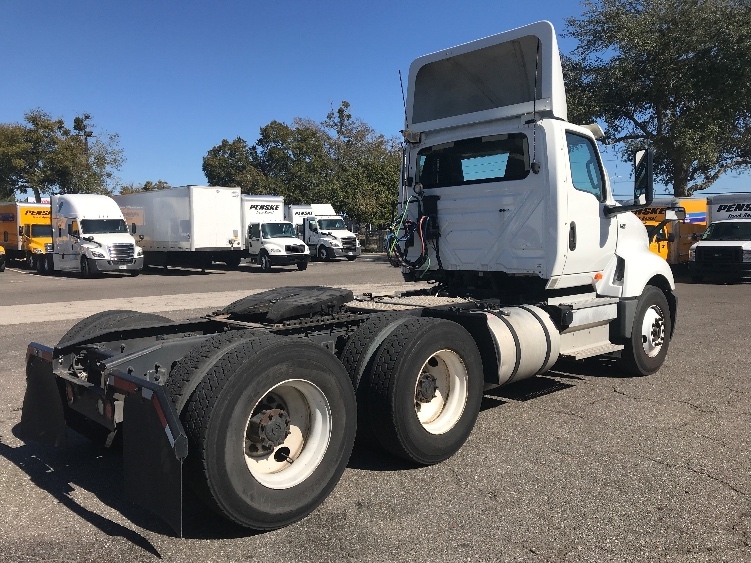 2018 International LT in Pensacola, FL — photo 7