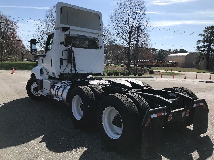 2018 International LT in Newport News, VA — photo 5