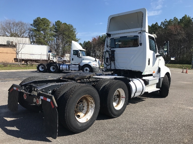 2018 International LT in Newport News, VA — photo 7