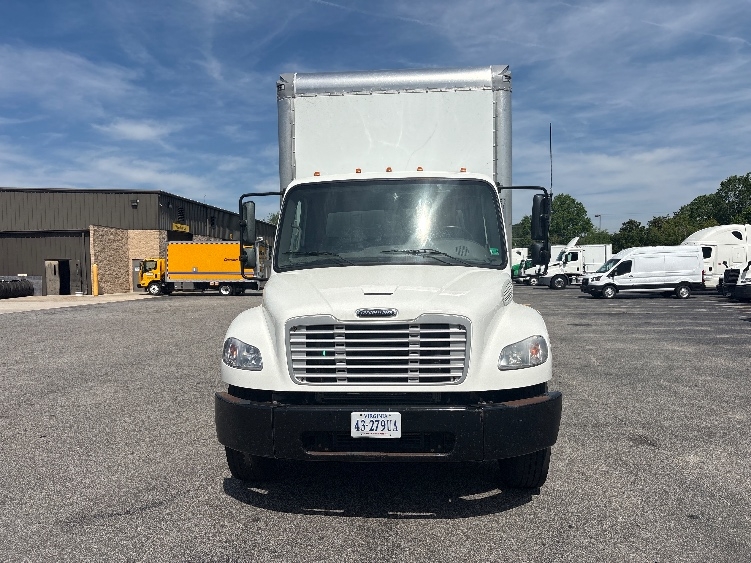2019 Freightliner M2 106 in Chesapeake, VA — photo 2
