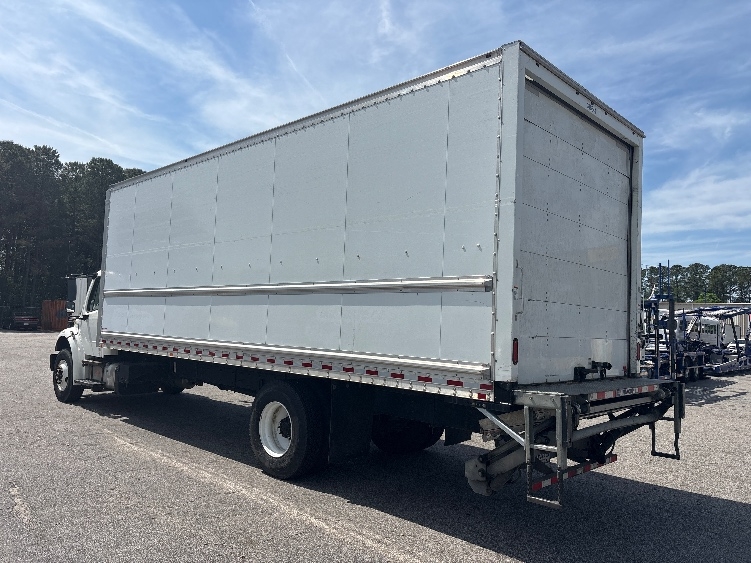 2019 Freightliner M2 106 in Chesapeake, VA — photo 6
